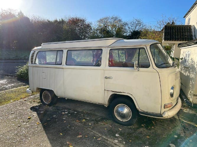 DEVON T2 BAY 1969 - ORIGINAL INTERIOR NO MODS
